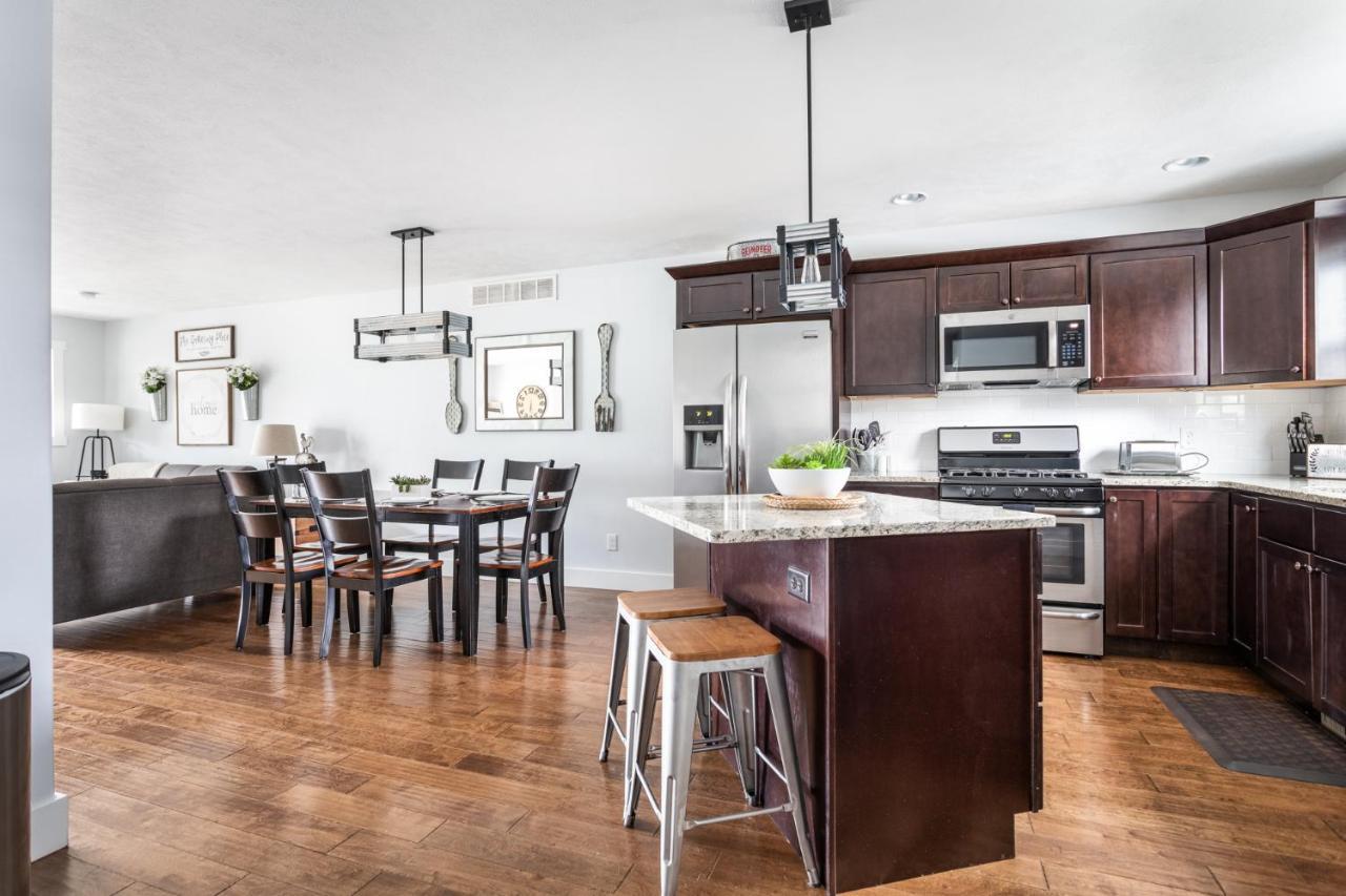 “Hygge” 3Bdr Townhouse, Close To Beach, Park & Wineries! Traverse City Exterior foto